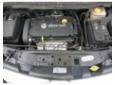 lampa plafon opel zafira b 1.6xep