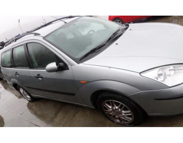 aripa dreapta fata ford focus 2 1.6tdci 2005