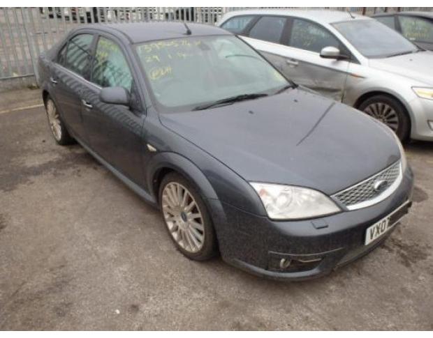 aripa dreapta fata ford mondeo 2.0tdci an 2007.