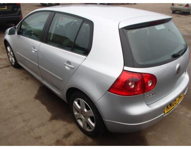 aripa dreapta fata vw golf 5 1.9tdi bxe