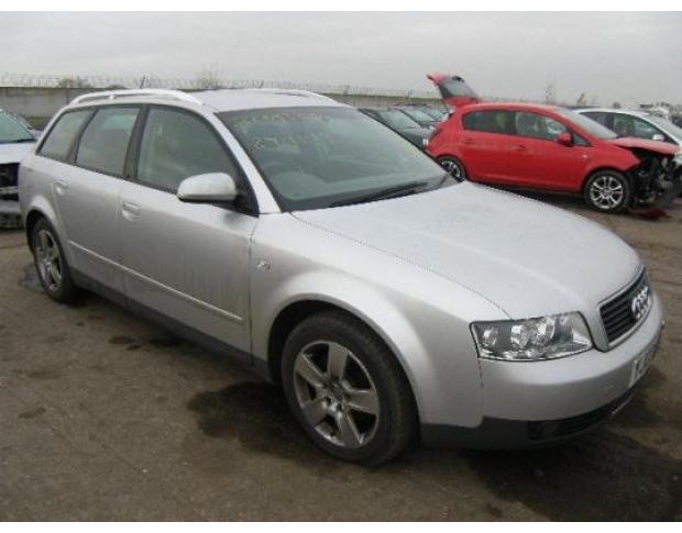 aripa dreapta spate audi a4 8e 1.9tdi