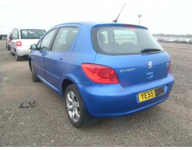 bloc sigurante de  peugeot 307  1.6hdi 9hz