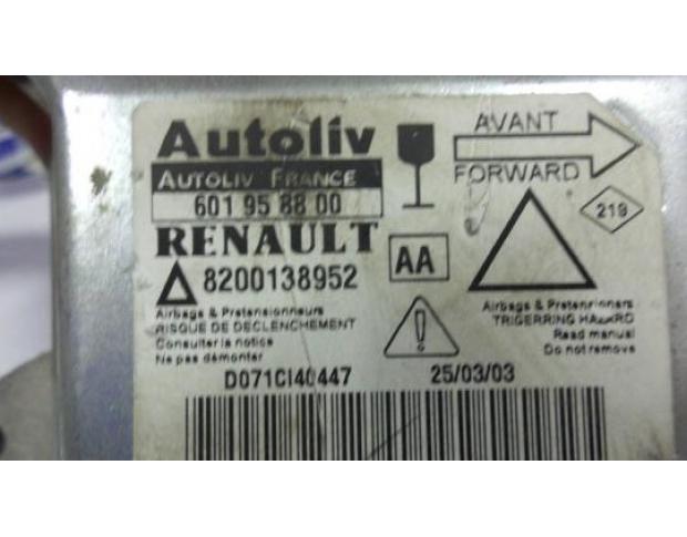 calculator airbag renault laguna 2 1.8b 8200138952aa