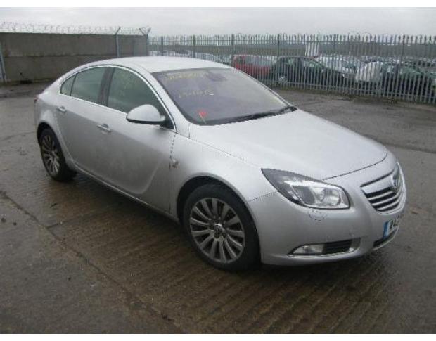 capota spate opel insignia 2.0cdti