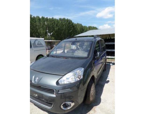 chiulasa peugeot partner 1.6hdi 9ht