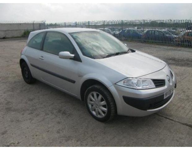 far dreapta renault megane coupe 1.4