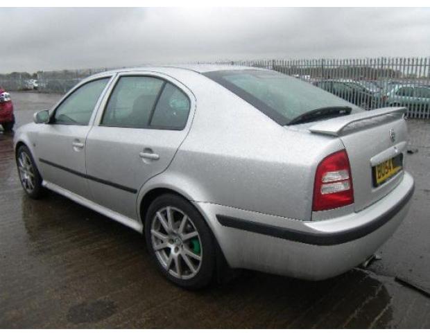 scut motor 1.8t skoda octavia