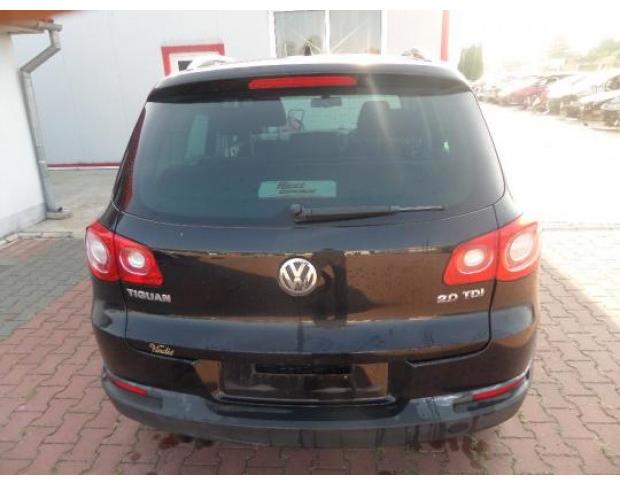 stop stanga vw tiguan 2.0tdi