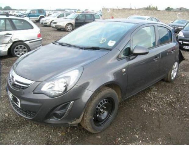 vand bara fata opel corsa d 1.4i