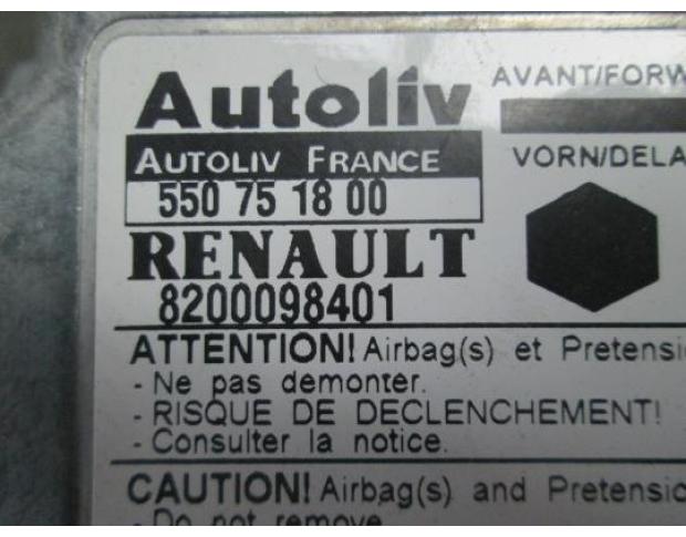 vindem calculator airbag renault kangoo 1.9d cod 8200098401