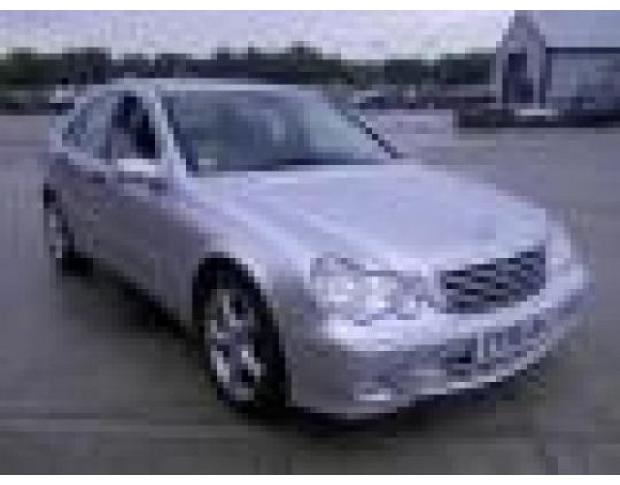 vindem far de mercedes c220 (w203) an 2005