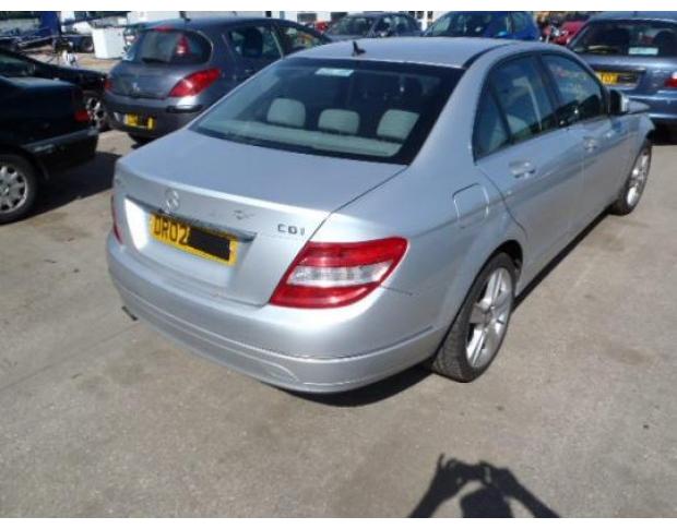 vindem far stanga de mercedes  w204 220cdi